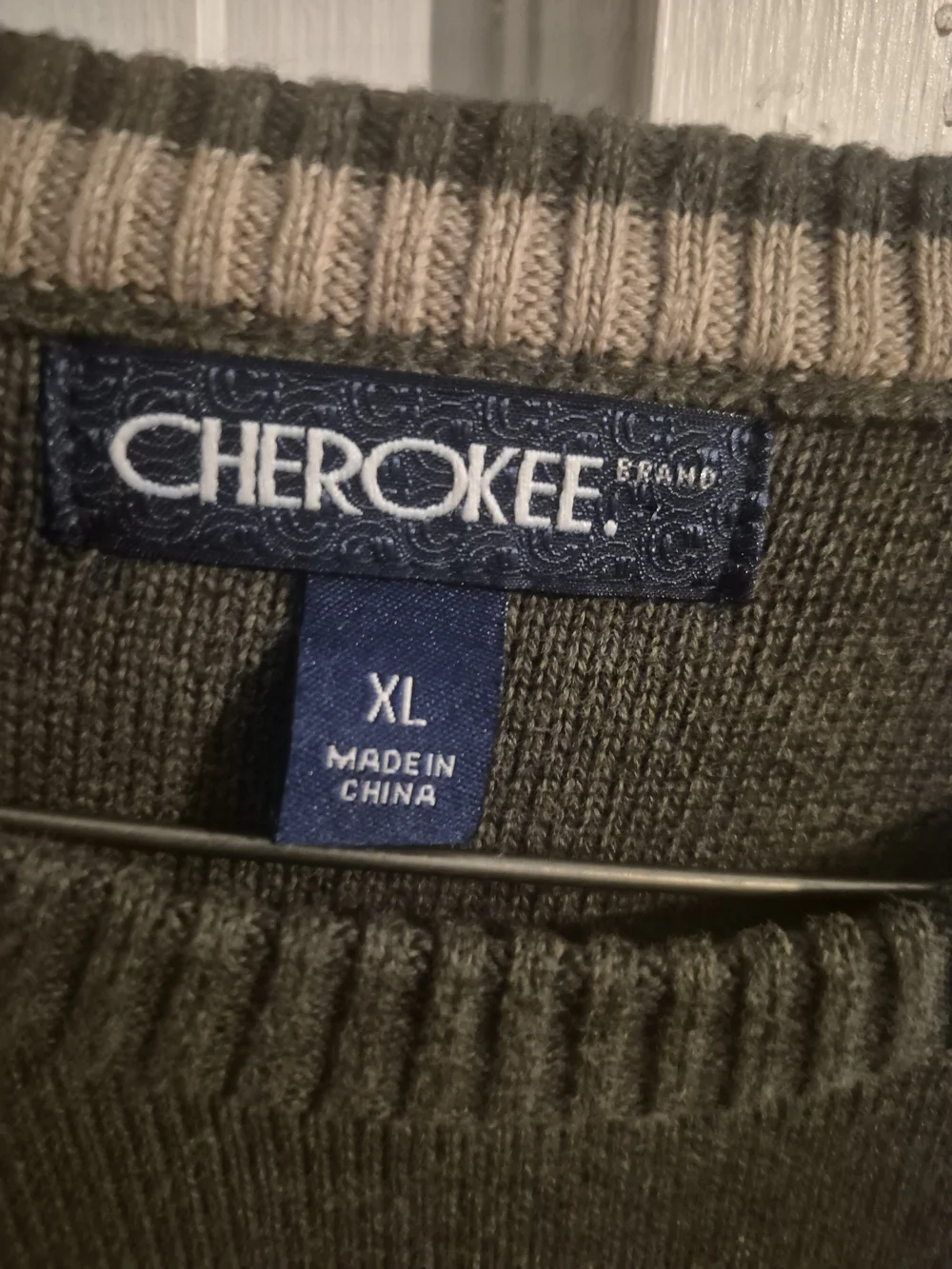 Cherokee Men's Olive Green Crewneck Sweater